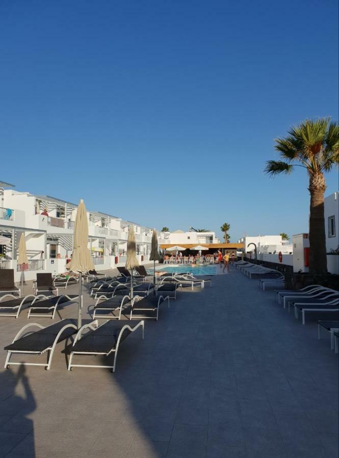 Los Gracioseros Puerto del Carmen  Exterior photo